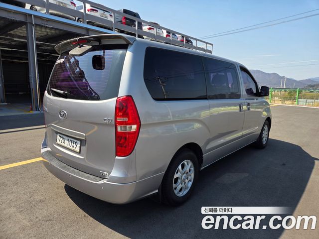 Hyundai Starex 2011 — photo 5