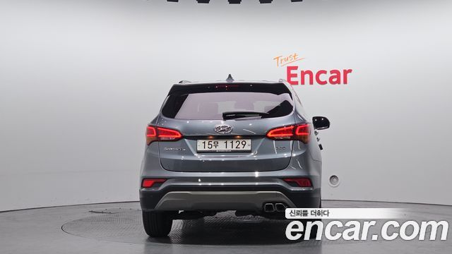 Hyundai Santafe 2018 — photo 4