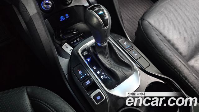 Hyundai Santafe 2018 — photo 9