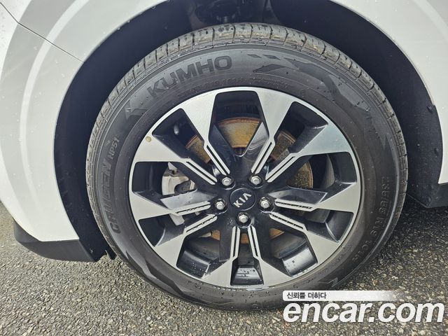 Kia Canival 2010 — photo 19