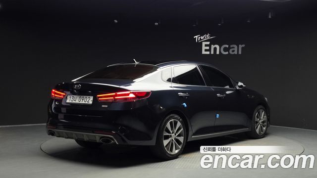 Kia K5 2016 — photo 2