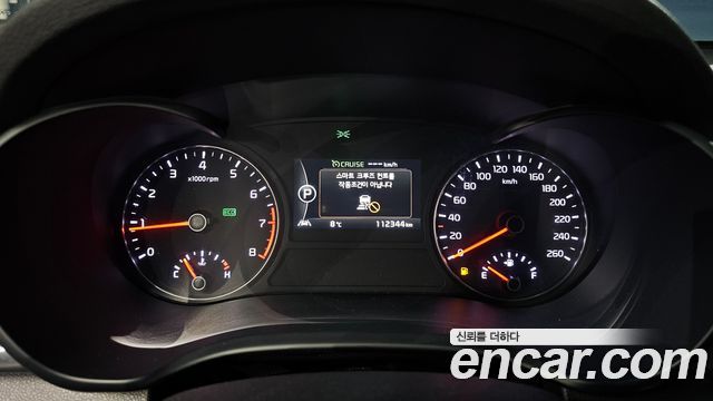 Kia K5 2016 — photo 8
