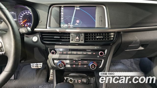 Kia K5 2016 — photo 15