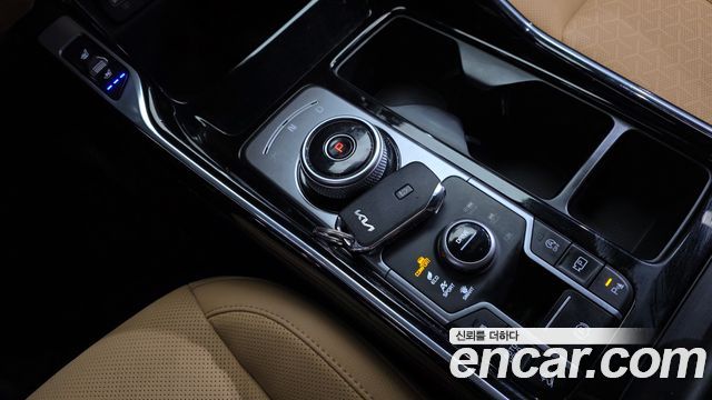 Kia Sorento 2023 — photo 9