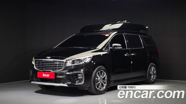Kia Canival 2019 — photo 1