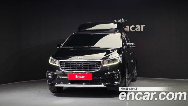 Kia Canival 2019 — photo 3