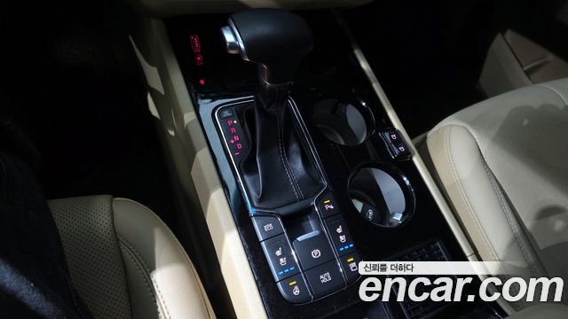 Kia Canival 2019 — photo 9