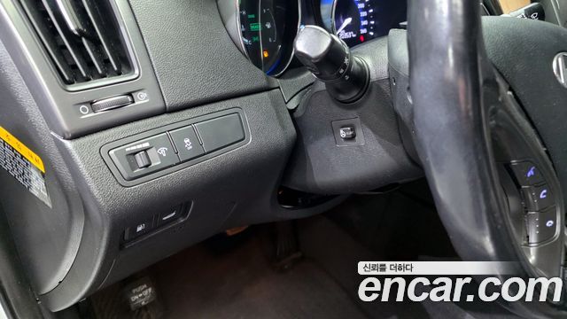 Hyundai Sonata 2014 — photo 15