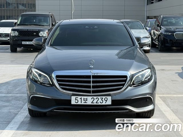 Mercedes-Benz E-Class 2017 — photo 3
