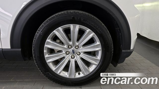 Ford Explorer 2020 — photo 5