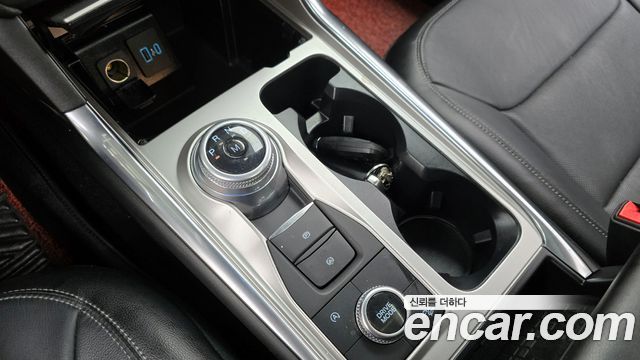 Ford Explorer 2020 — photo 9