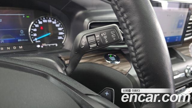 Ford Explorer 2020 — photo 17