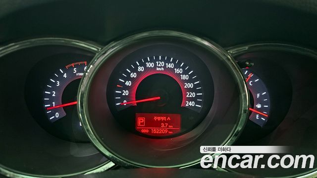 Kia Sorento 2010 — photo 8