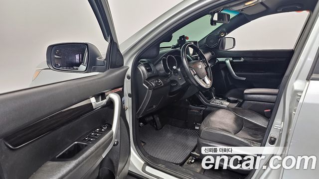 Kia Sorento 2010 — photo 11