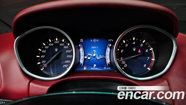 Maserati Ghibli 2014 — photo 8