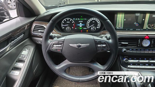 Genesis EQ900 2016 — photo 14