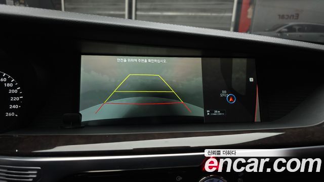 Genesis EQ900 2016 — photo 15