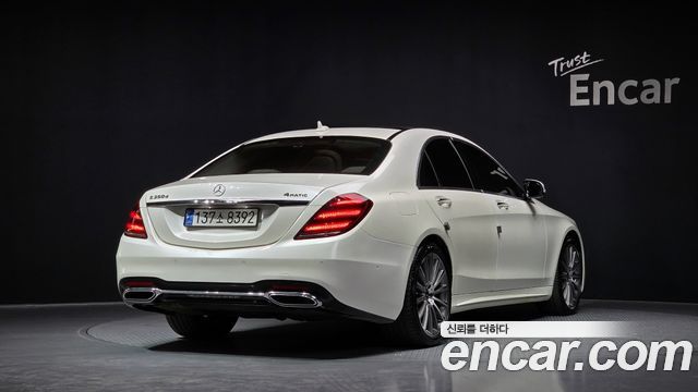 Mercedes-Benz S-Class 2018 — photo 2