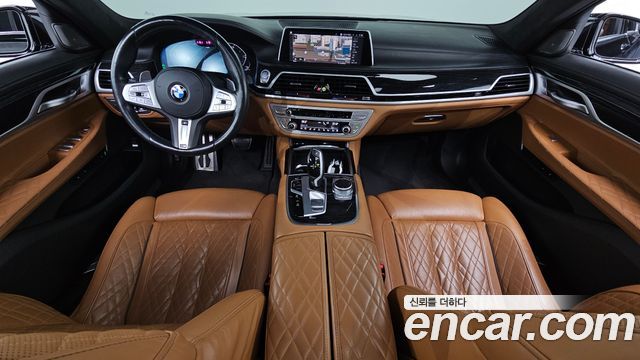 BMW 7-Series 2021 — photo 7