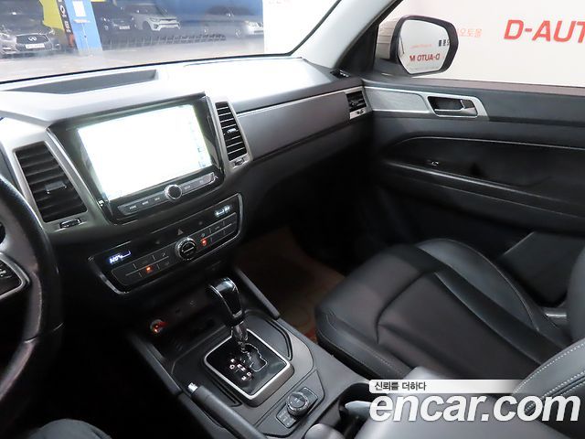 KG Mobility Rexton 2018 — photo 11
