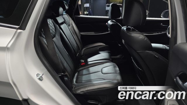 Hyundai Santafe 2021 — photo 12