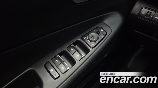 Hyundai Santafe 2021 — photo 17