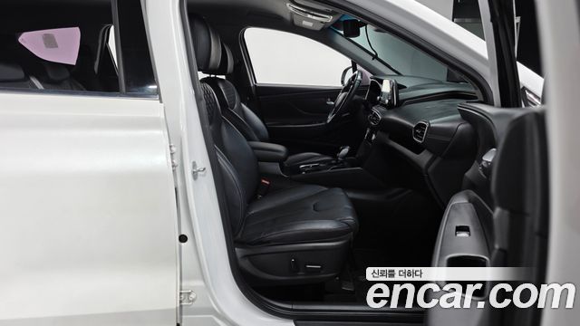 Hyundai Santafe 2019 — photo 10