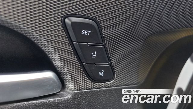 Hyundai Santafe 2019 — photo 17