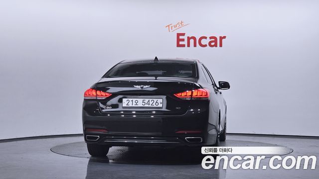 Genesis G80 2018 — photo 4
