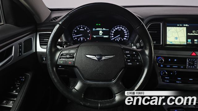 Genesis G80 2018 — photo 13