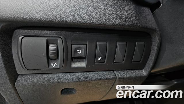 Renault Korea SM3 2012 — photo 14