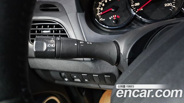 Renault Korea SM3 2012 — photo 15