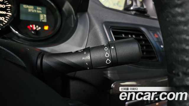 Renault Korea SM3 2012 — photo 17