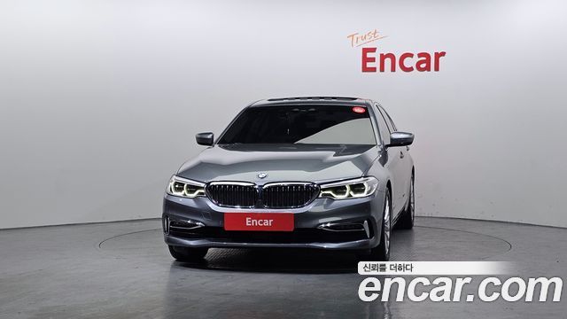 BMW 5-Series 2019 — photo 3