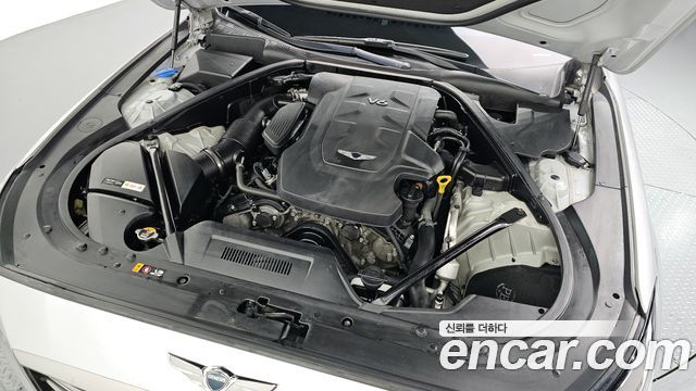 Genesis G80 2017 — photo 6