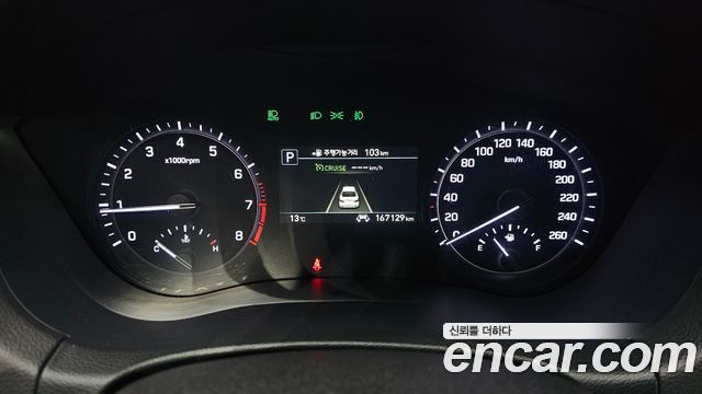 Genesis G80 2017 — photo 8