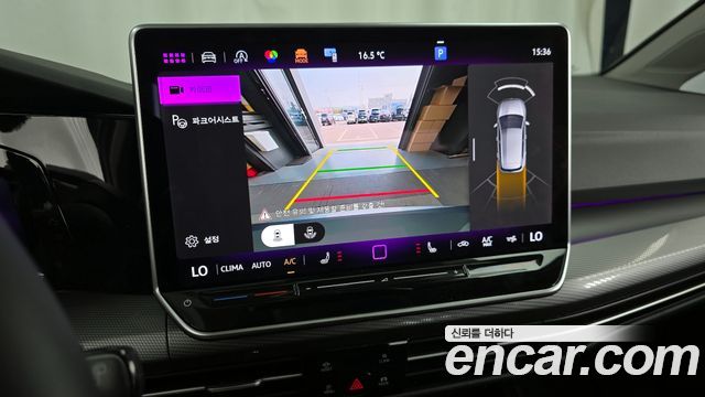 Volkswagen Golf 2025 — photo 15