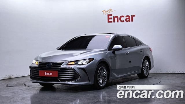 Toyota Avalon 2019 — photo 1