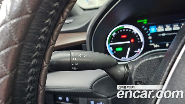 Toyota Avalon 2019 — photo 17