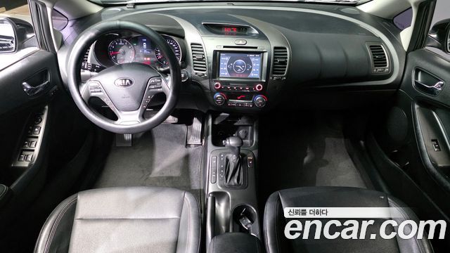 Kia K3 2014 — photo 7