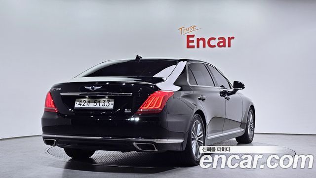 Genesis EQ900 2017 — photo 2