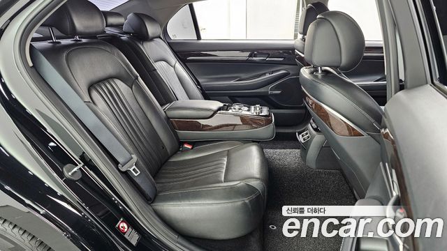 Genesis EQ900 2017 — photo 12