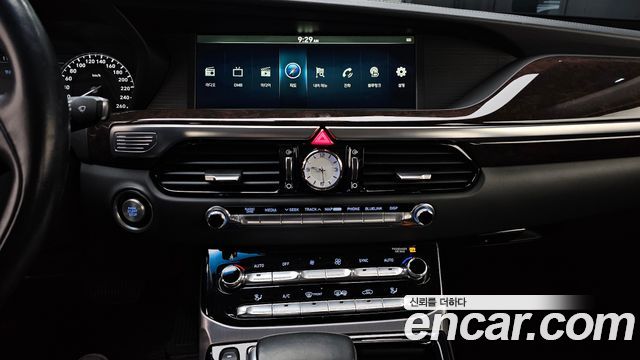 Genesis EQ900 2017 — photo 15