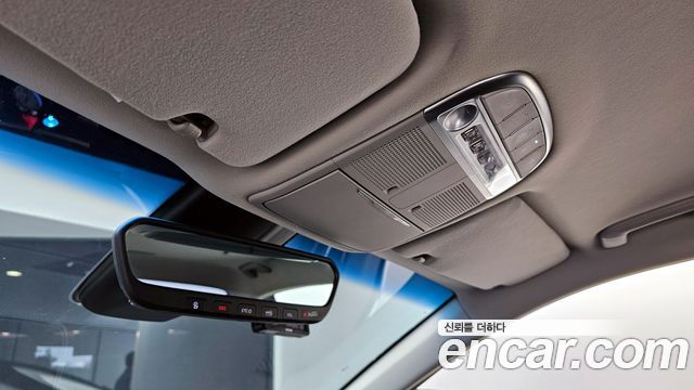 Genesis EQ900 2017 — photo 17