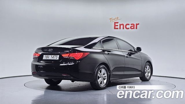Hyundai Sonata 2013 — photo 2