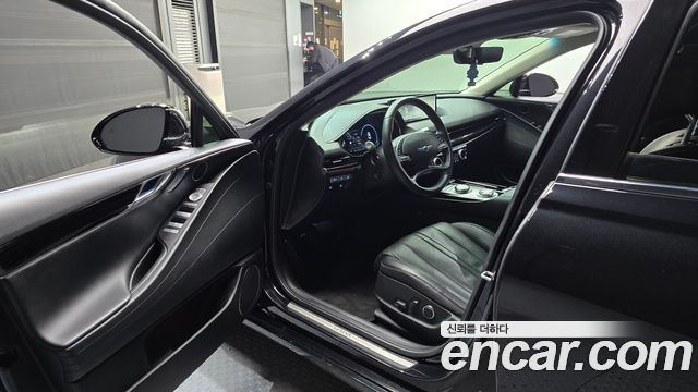 Genesis G80 2023 — photo 10