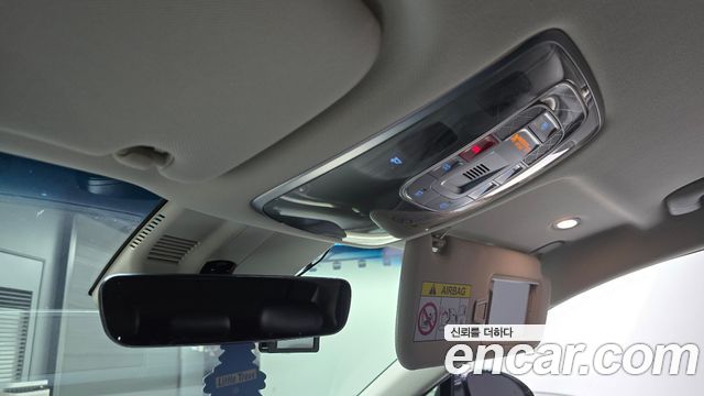 Genesis G80 2023 — photo 17