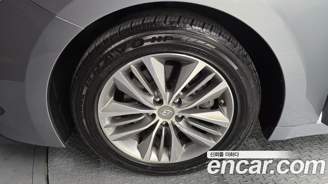Hyundai Grandeur 2017 — photo 5