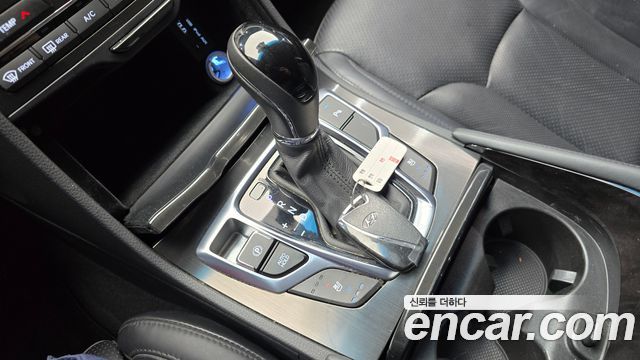 Hyundai Grandeur 2017 — photo 9
