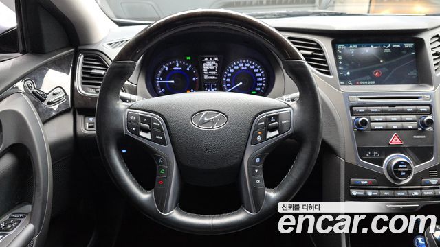 Hyundai Grandeur 2017 — photo 13
